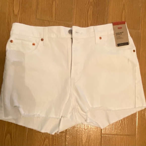 White high rise cut off shorts eras tour swift - Picture 3 of 6
